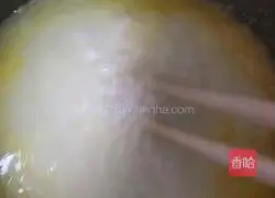 Illustration of how to make sausage clay pot rice 5