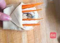 Illustration of how to make mussel rice ball bouquet 9