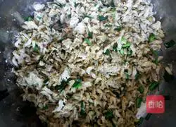 Sophora flower braised rice recipe illustration 5