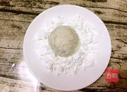 Illustration of how to make cheese fried rice balls 7