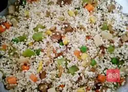 Illustration of how to make seaweed rice balls 2