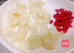 Illustration of Tremella and Snow Pear Porridge 3