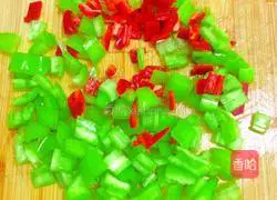 Illustration of how to make screw pasta 1