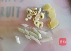 Illustration of how to make fried chicken breast with mushrooms and rice bowl 6