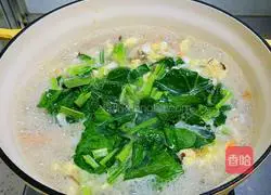 Illustration of how to make mushroom and chicken porridge 6