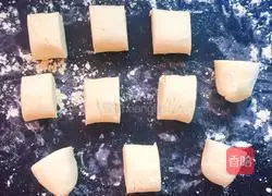 Illustration of Grandma's Wowotou Recipe 13