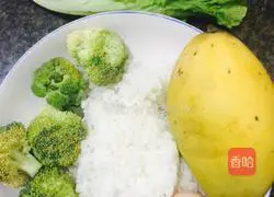 Illustration of how to make broccoli rice balls 1