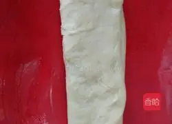 Illustration of how to make onion-flavored flower rolls 5