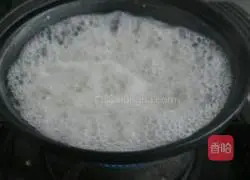 pIllustration of how to make claypot rice 2