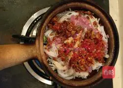 Casserole Rice Noodles Recipe Illustration 7