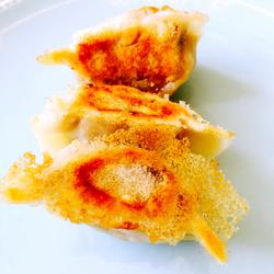 Golden Net Pot Stickers