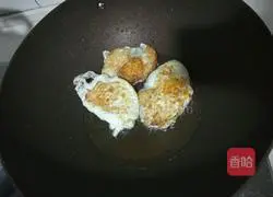 Illustration of how to make braised noodles with eggs and beans 3