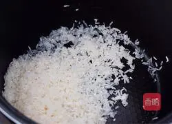 Illustration of how to make scallop and pork ribs porridge 6