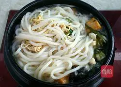 Casserole Rice Noodles Recipe Illustration 7