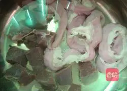 Pig offal Illustration of how to make rice noodles 1