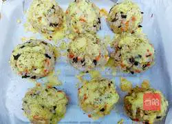 Illustration of making glutinous rice balls 12