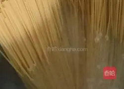 Illustration of how to make pasta 2