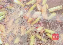 Beans Illustration of braised noodles 7