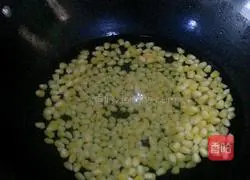 Illustration of how to make colorful braised rice 2