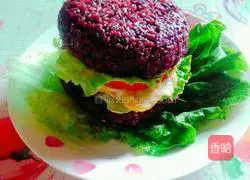 Black Glutinous Rice Burger Recipe Illustration 7
