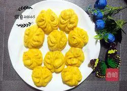  Illustration of how to make pumpkin butterfly rolls 10