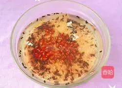 Illustration of how to make pineapple glutinous rice porridge 2