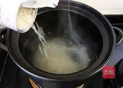 Illustration of how to make shrimp and pea casserole porridge 5