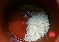 Illustration of how to make small intestine, mushroom and minced meat porridge 5