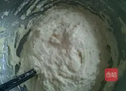 Illustration of how to make coconut milk cake 3