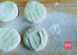 Illustration of how to make sesame rolls 8