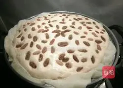 Illustration of how to make raisin cake 7