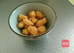 Illustration of how to make Christmas snowman rice balls 8