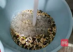 Illustration of how to make pumpkin porridge for nourishing the stomach in all seasons 4