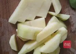 Bean and potato braised noodles Illustration of how to do it 2