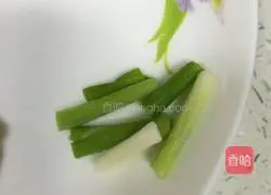 Illustration of how to make braised beans and noodles 4