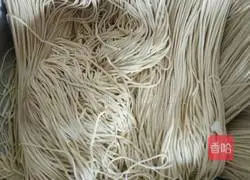 Illustration of how to make delicious cold noodles 5