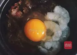 Illustration of how to make claypot rice 4