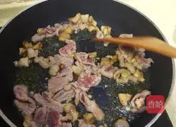 Illustration of how to make braised beans and noodles 3