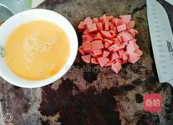 Illustration of how to make omelet rice 2