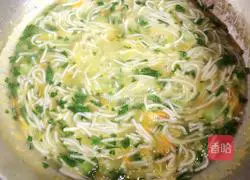 Illustration of braised noodles with fungus and pumpkin 9