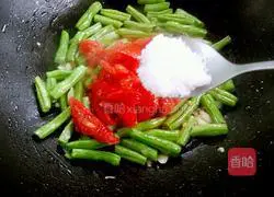 Vegetarian Illustration of braised noodles 14