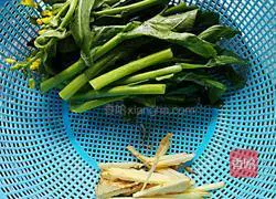 Illustration of how to make spareribs clay pot rice 1