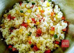 Illustration of how to make seaweed rice balls 5