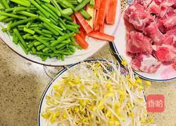 Rice Cooker Pork Ribs Illustration of braised noodles 1