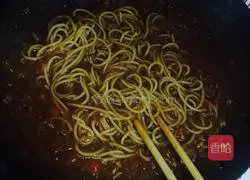 Illustration of how to make pasta 8