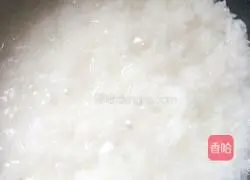 Illustration of how to make sausage and assorted braised rice 5