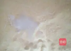 Illustration of how to make cornmeal and white flour cakes 8