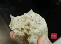 Illustration of making homemade low-sugar ten-grain rice woofou with bread machine 11