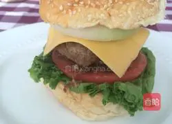 Beef Burger Recipe Illustration 7