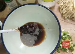 Illustration of Li's Homemade Spicy Rice Noodles 8